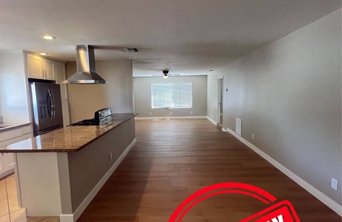 East Hemet House | Unfurnished 3BR Home with Mountain Views & Fenced Yard