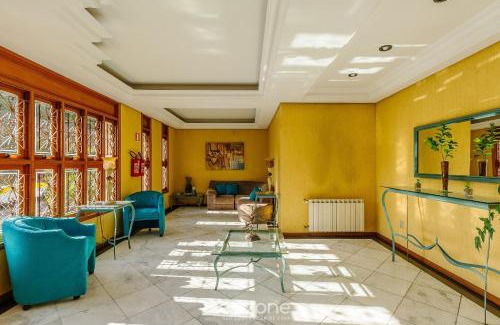 Floresta Apartment | Unidades em Prédio com Piscina em Gramado - MDC