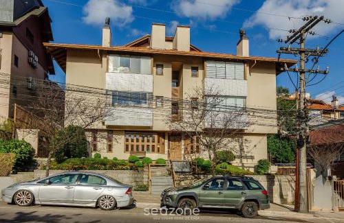 Floresta Apartment | Unidades em Prédio com Piscina em Gramado - MDC