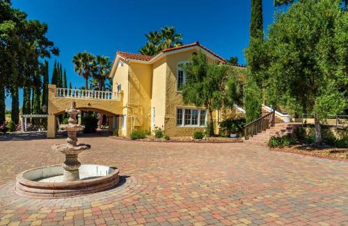 Paso Robles House | Union Road Schoolhouse