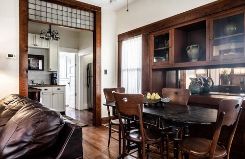 Nob Hill House | Union Street | 2 Blocks From Downtown