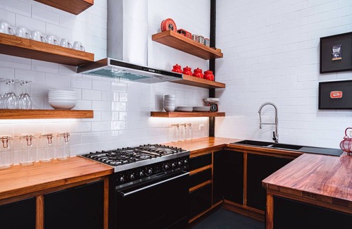 Castlemaine House | Union Street