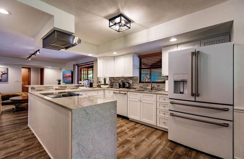 Desoto Lakes House | Uniqe Home in The Heart of Sarasota, 15 min to Beach, 10 min to Downtown!