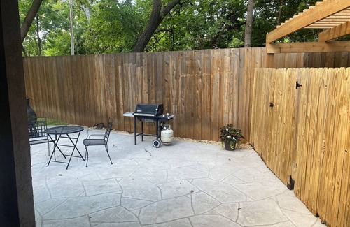 Central Arlington House | Unique 2 Bd 1 Bth wCustom Patio in the heart of the DFW/Arlington Entertain Area