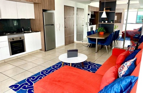 Guadalajara Apartment | Unique 2 Bedroom, Pool and Fitness Center Design