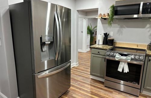 Winston - Salem House | Unique 3Bd 2Ba GAME ROOM mins to Downtown