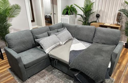 Winston - Salem House | Unique 3Bd 2Ba GAME ROOM mins to Downtown