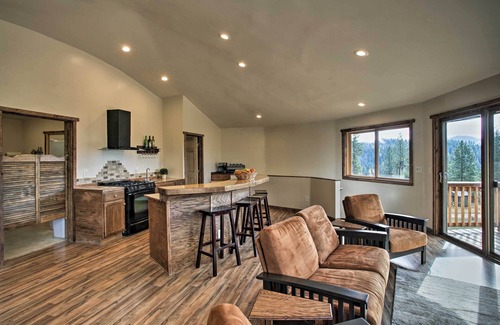 Coeur d'Alene House | Unique 40 Acre Nature Retreat w/Trails & Views!