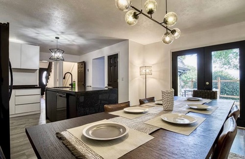 Kodak House | Unique 4bed 3bath A-frame