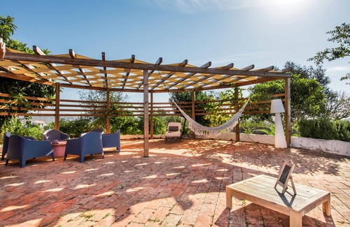 Pata de Cima Villa | Unique 6 bed Room Villa Albufeira Private Pool Simply Perfect for until 14 pax