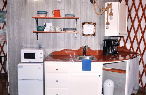 Rutherfordton House | Unique and Charming BlueBird Yurt at Feathered Fox Farm