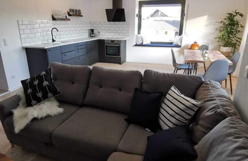 Petting Apartment | Unique and modern apartment with designer bathroom and balcony