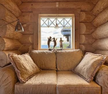 Skaidi Apartment | Unique Arctic Timber Cabin