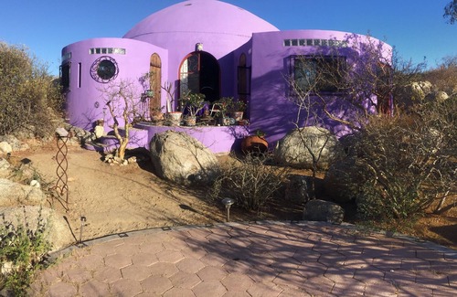 Los Zacatitos House | Unique Artist Dome Between Mountains Sea And Desert