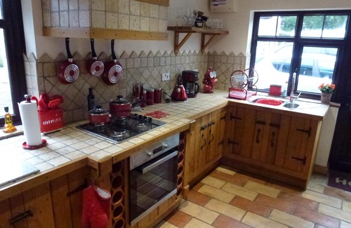 Llandeilo Apartment | UNIQUE ATTIC APPARTMENT