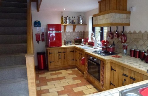 Llandeilo Apartment | UNIQUE ATTIC APPARTMENT