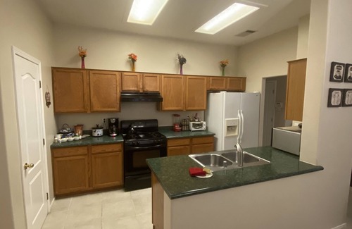 Greenacres House | Unique Bakerfield home in great location