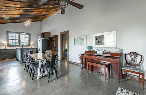 Chickamauga House | Unique barndominium with lots of space near Chattanooga