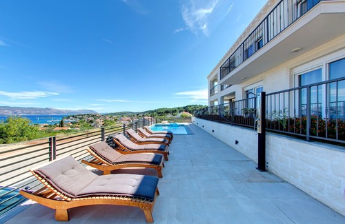 Lumbarda Villa | Unique base to explore the amazing and historical island of Korcula