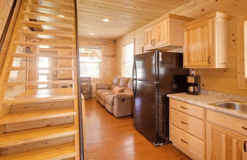 Bryant Cabin | Unique Bryant Retreat w/ Deck + Mountain Views