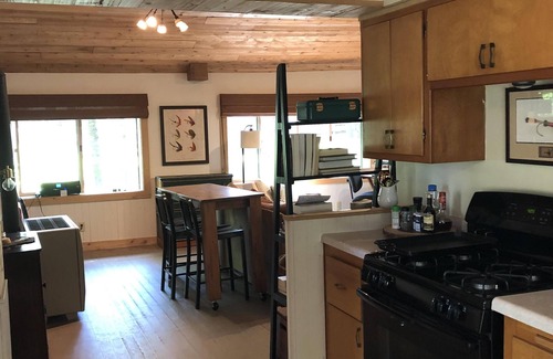 Pine River Cabin | Unique Cabin in Waushara County