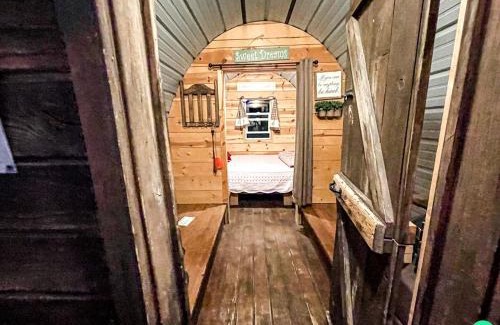 Monticello House | Unique Cabin Vacation with Mountain Views in Monticello, Utah