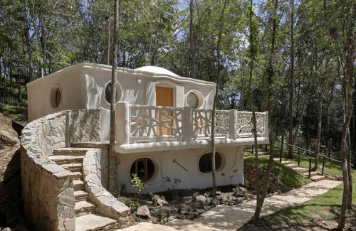 La Vega Province House | Unique Casa PicaPiedra