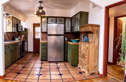 Blenman-Elm House | Unique Casa w/Private Pool | Near UofA & Shopping
