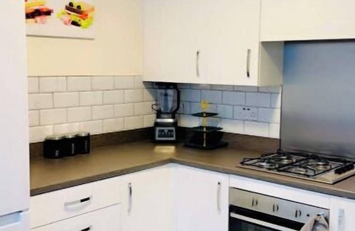 Accrington House | Unique Charming 2-Bedroom House Space for All