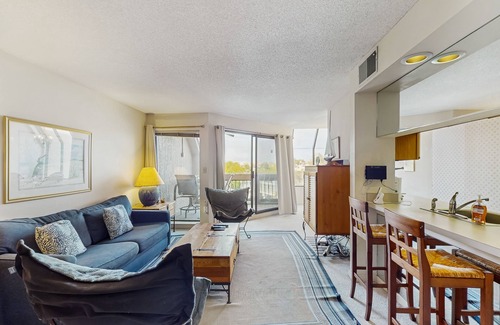 Shelter Cove Condo | Unique condo w/bay view, balcony & spiral staircase - great location