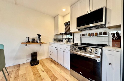 Placerville Apartment | Unique Container Home 20 Acres Modern Stay