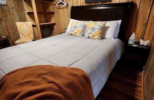 Mena House | Unique Country Cabin Meets Farmhouse Modern!!!
