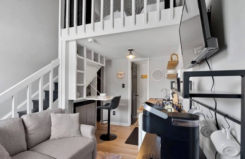 Southwest Raleigh Apartment | Unique Downtown Raleigh Loft