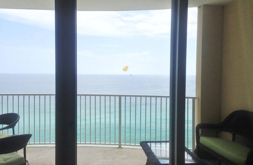 West Panama City Beach Condo | Unique, Elegant And Beautiful 17th Floor Condo At Emerald Isle