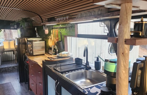 Southern Apartment | Unique, Exciting Bus Located on 63 acres with a Cosy woodheater. Luxury.