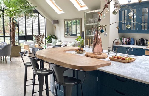 Ravenscourt Park House | Unique family home in Hammersmith