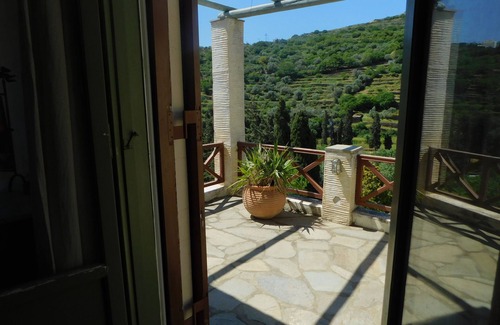 Ormos Korthiou Apartment | Unique Farm House with superb view!
