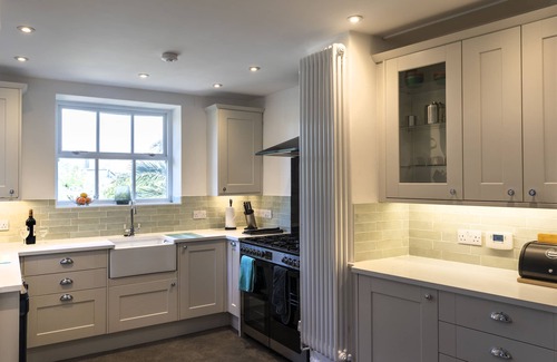 St Ives House | Unique Farmhouse, 150 metres Porthmeor Beach