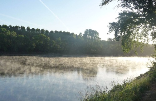 Les Ponts-de-Ce House | UNIQUE house directly on the banks of the Loire