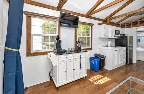 Weirs Beach Boat Rental | 🌟 Unique Houseboat Experience on Lake Winnipesaukee - Harborside 🚤🌊