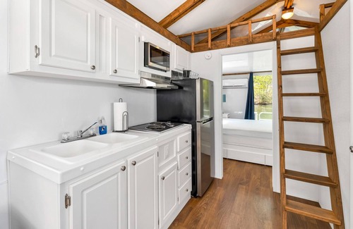 Weirs Beach Boat Rental | 🌟 Unique Houseboat Experience on Lake Winnipesaukee - Harborside 🚤🌊
