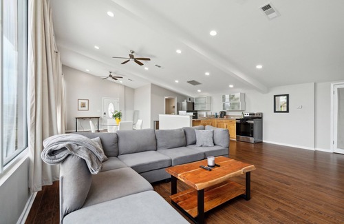 Pflugerville House | Unique Industrial Loft - Brand New!