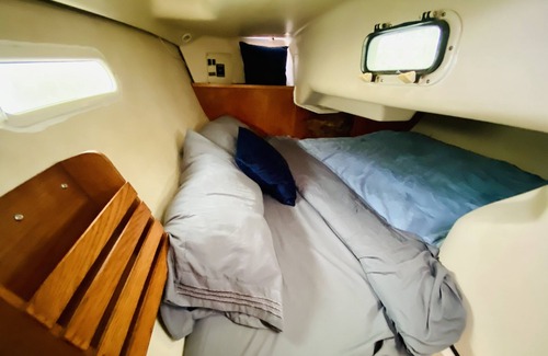 Key West Boat Rental | Unique Island Life Living Private Yacht Club 15min from Duval Street