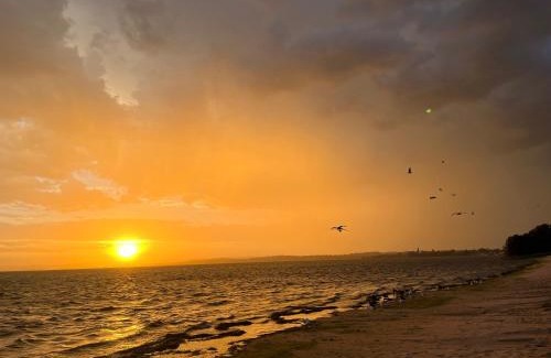 Canton Beach House | Unique lakefront glamping