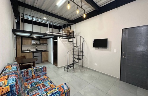 Gustavo A. Madero Apartment | Unique Loft in Ex-Factory: History and Style