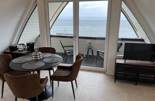 Huisduinen Apartment | Unique loft with sea view - Loft Seaview