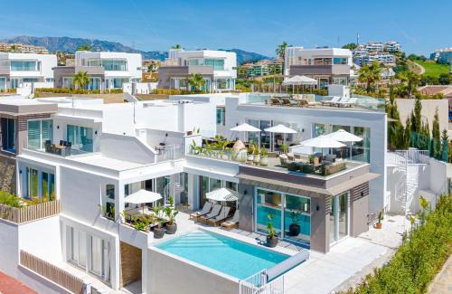 Mijas House | Unique & Luxurious Villa With Heated Pool, Gym & C