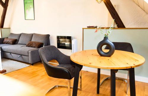 Weyhe Apartment | unique - maisonette - kitchen - parking - cozy - washing machine