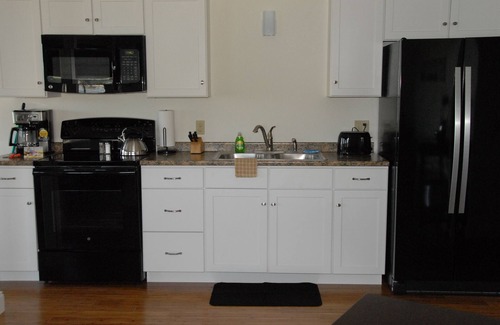 Southwest Harbor Condo | Unique Marina Side Condo With Great Views And Fun Atmosphere!