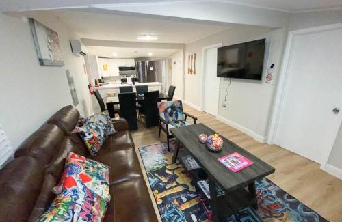 Wynwood Art District House | Unique Miami Art Escape w/HotTub, Arcade & Murals